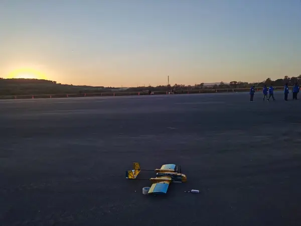 Competition: Lonely Plane(｡•́︿•̀｡)